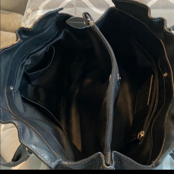 Beautiful Coach Handbag - Picture 6 of 7